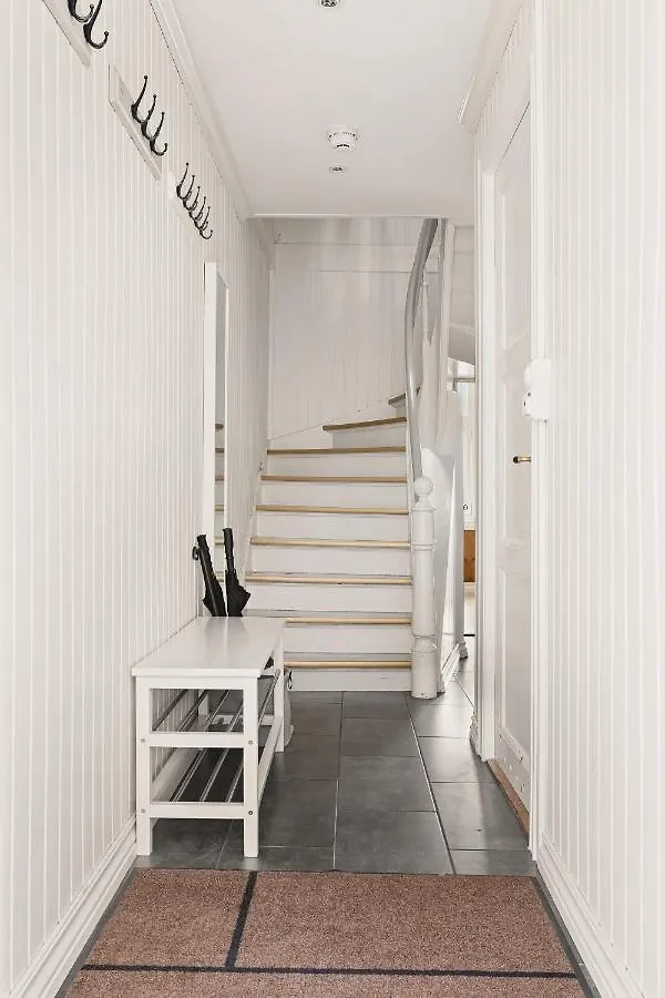 Dinbnb Homes I Idyllically Located 4-Bedroom Home Μπέργκεν 0*,