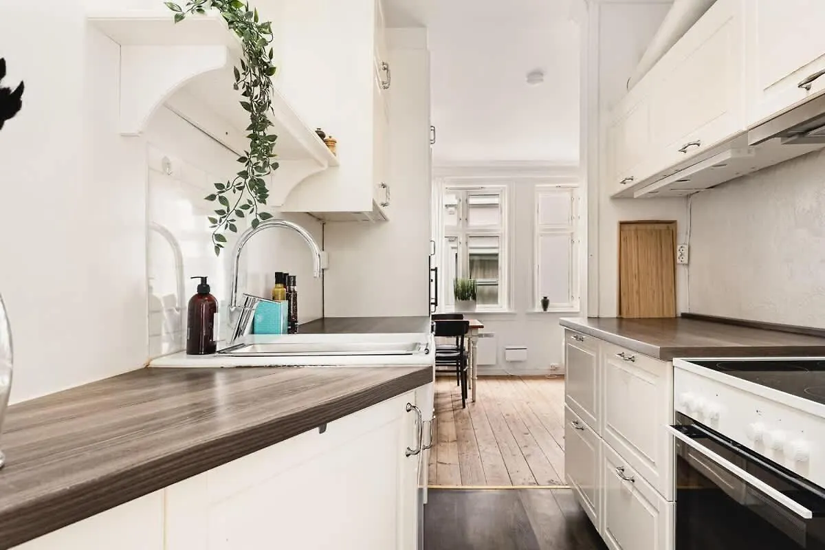 Dinbnb Homes I Idyllically Located 4-Bedroom Home Bergen 0*,  Norway